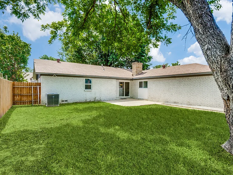 5221 Elkridge Dr — Photo 34