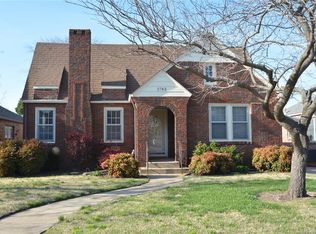 2743 E 13th Pl, Tulsa, OK 74104