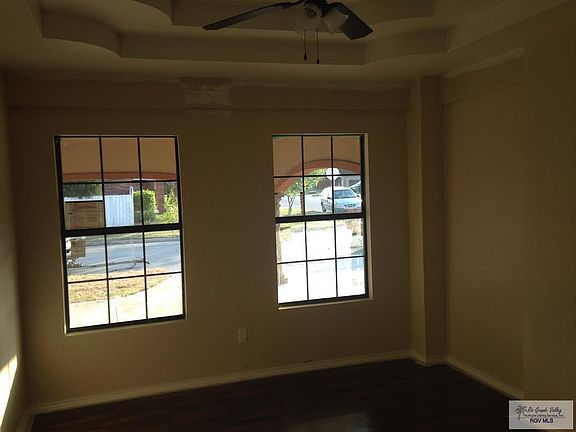 3rd image of 2672 El Granero St