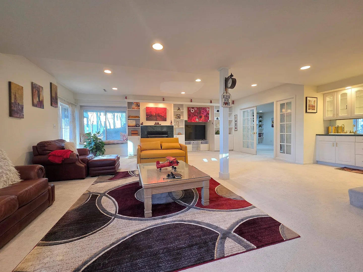 1 bed, 1000 sqft, $1,700 — Photo 3