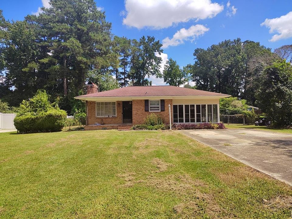 1st image of 1414 Red Robin Ln