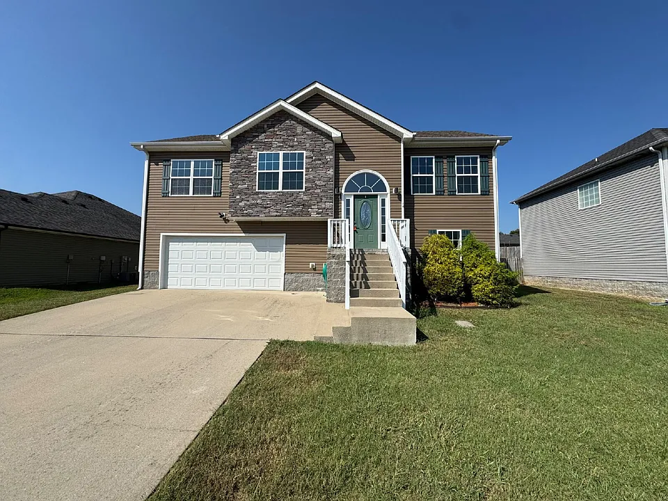 1351 Freedom Dr