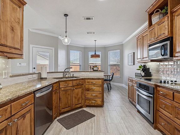 5th image of 3402 Cottonwood Dr #Id1036277p