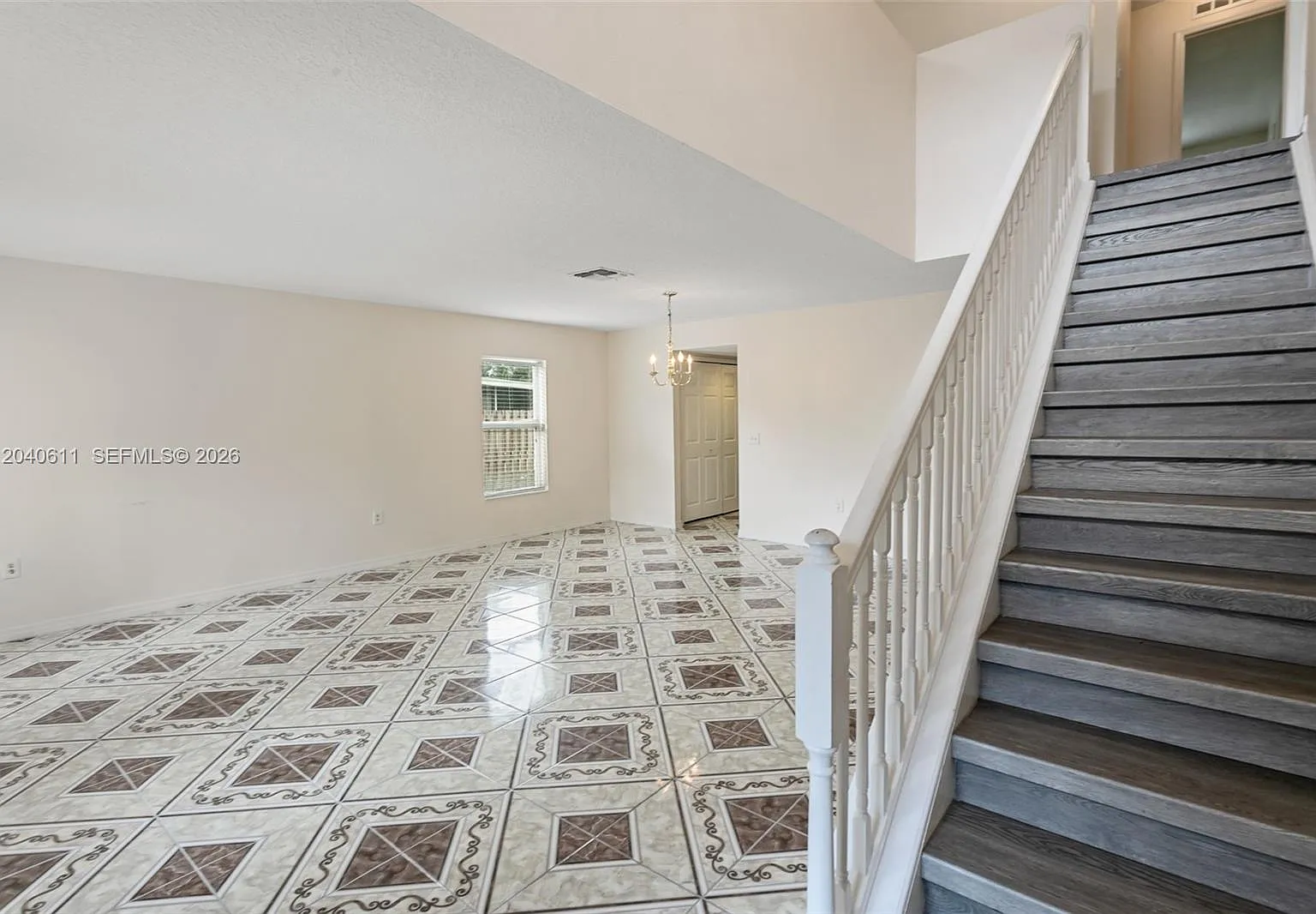 Parker Place — Photo 3