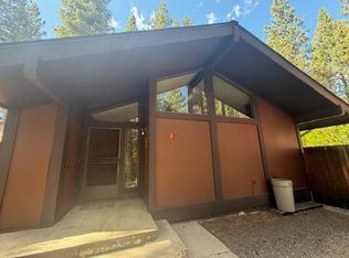 3 Graeagle Meadows Rd, Graeagle, CA 96103