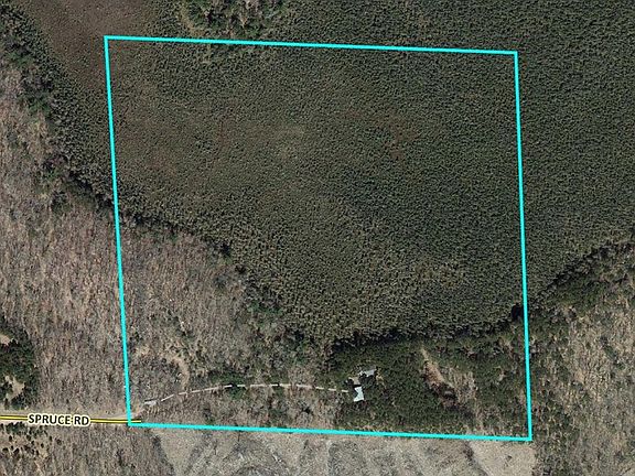 3rd image of 2440 Spruce Road