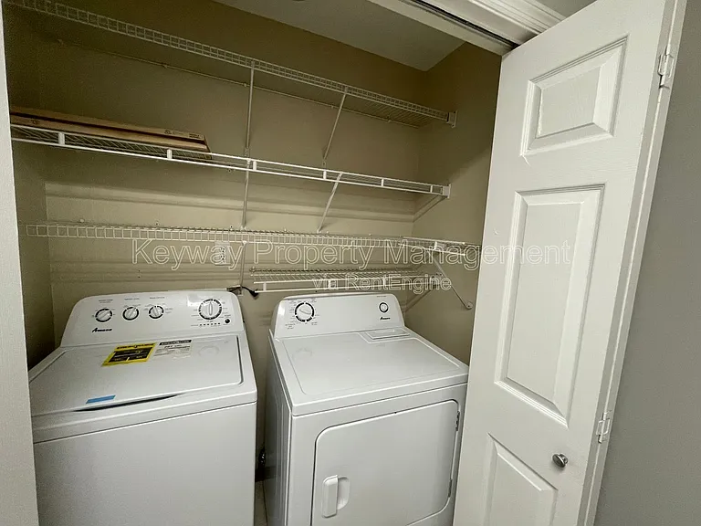 445 Northrop Pl — Photo 6