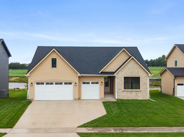2814 NW Fairfield Ct, Ankeny, IA 50023