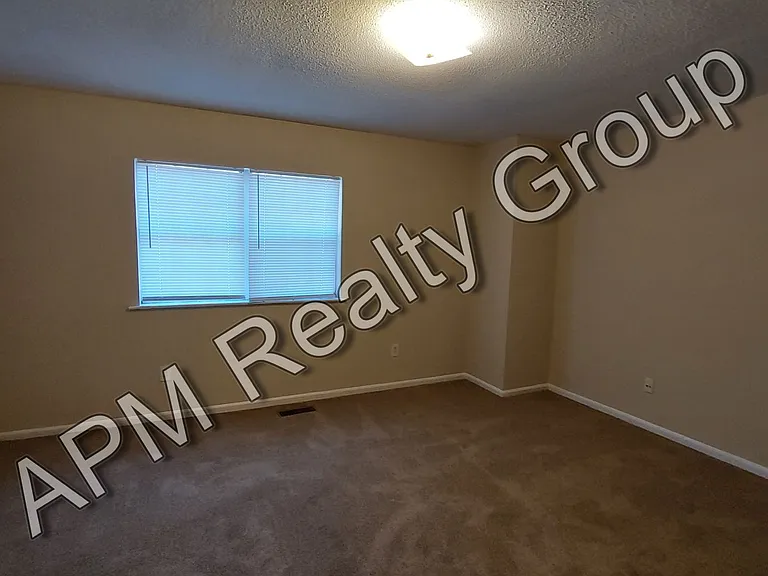 117 Country Town Dr — Photo 6
