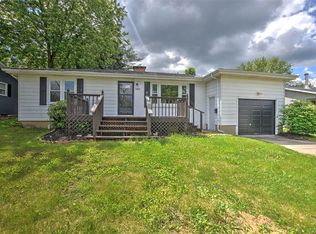 2313 Yorkshire Dr, Decatur, IL 62526