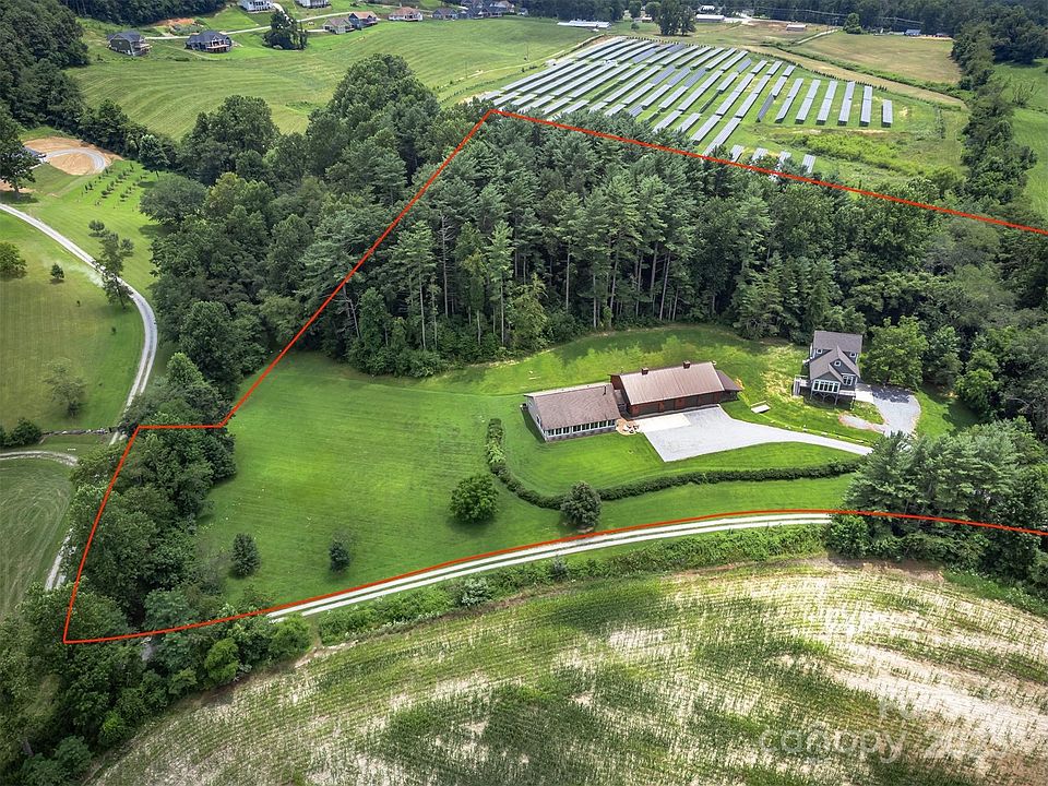 4th image of 326 Golden Valley Dr