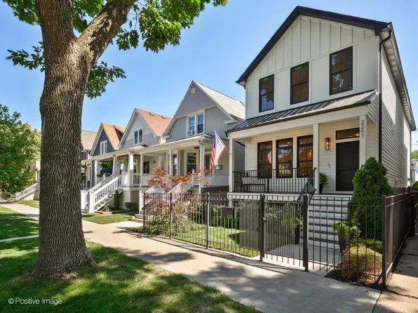 2251 W Berwyn Ave, Chicago, IL 60625