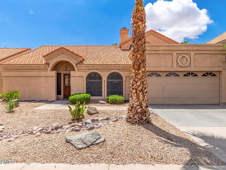 1st image of 3907 E Mountain Vista Dr