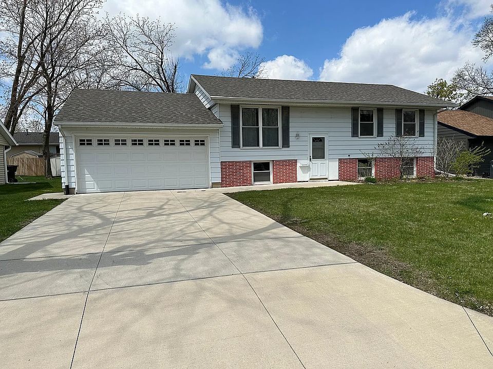 1st image of 6507 Laurel Ln NE