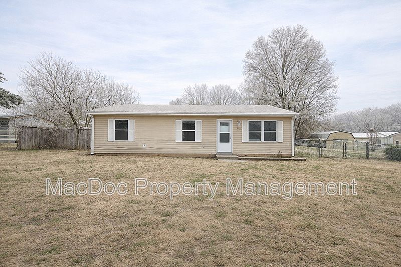 1st image of 204 Mahone Ct