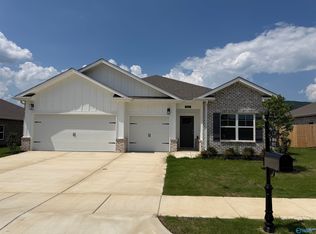 8512 Sophia Nicolle Ct, Gurley, AL 35748