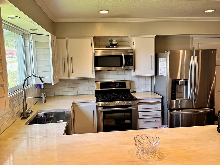 4283 N 350 W — Photo 15