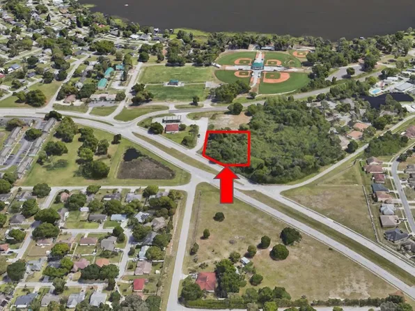 Recker Hwy, Winter Haven, FL 33880