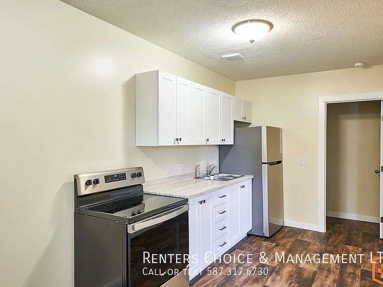 1814 23rd St N #3 — Photo 10