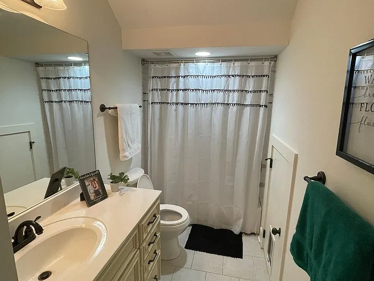 4513 Michigan Ave — Photo 14