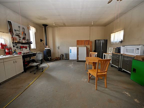 5th image of 55 Mangum Ln