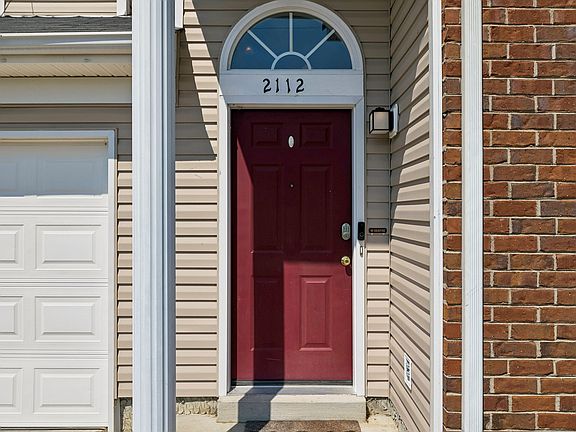 4th image of 2112 Candlebrook Ct