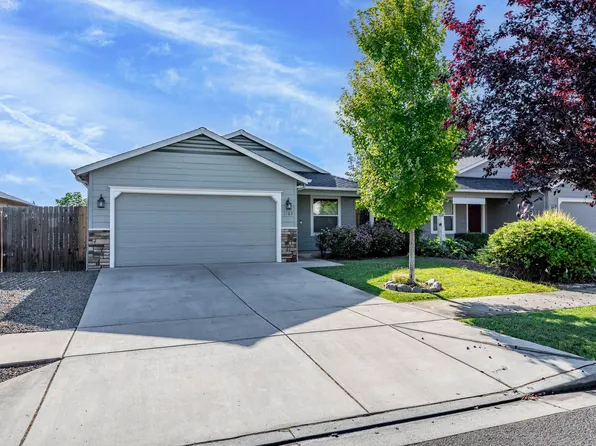 1163 Peachwood Ct, Medford, OR 97501