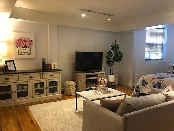 236 Beacon St #1A — Photo 6