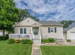624 Hanna Blvd, Waterloo, IA 50701