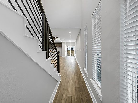 4th image of 16507 Oasis Meadow Lane