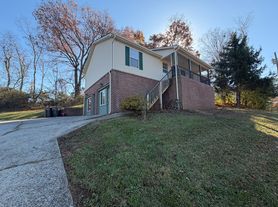 4051 -4063 Wynn St (Tri-plex)