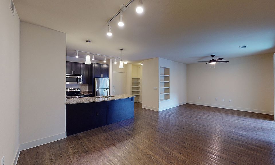 1st image of 3210 Esperanza Xing #1-1054