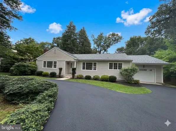 1010 Yardley Morrisville Rd, Yardley, PA 19067