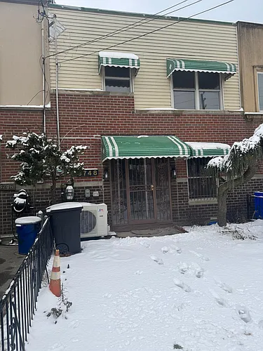 3748 Bayview Ave Photo 1