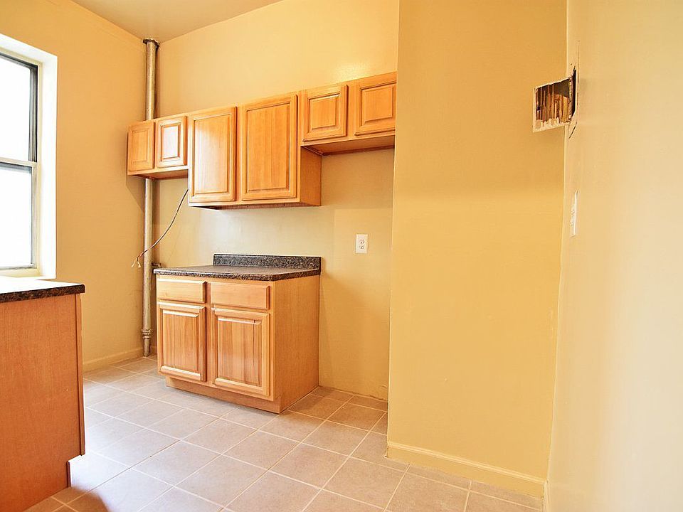 2nd image of 460 W 147th St APT 3