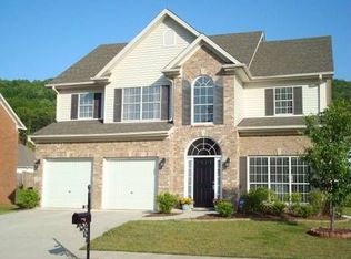 527 Forest Lakes Dr, Sterrett, AL 35147