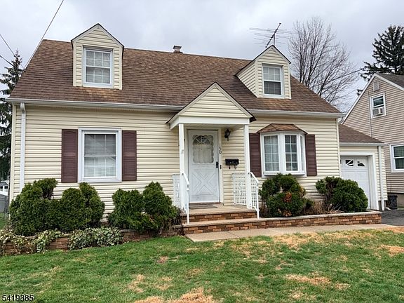 3rd image of 150 Beverly Hill Rd