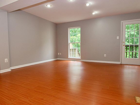 5th image of 4605 Club Cart Cir