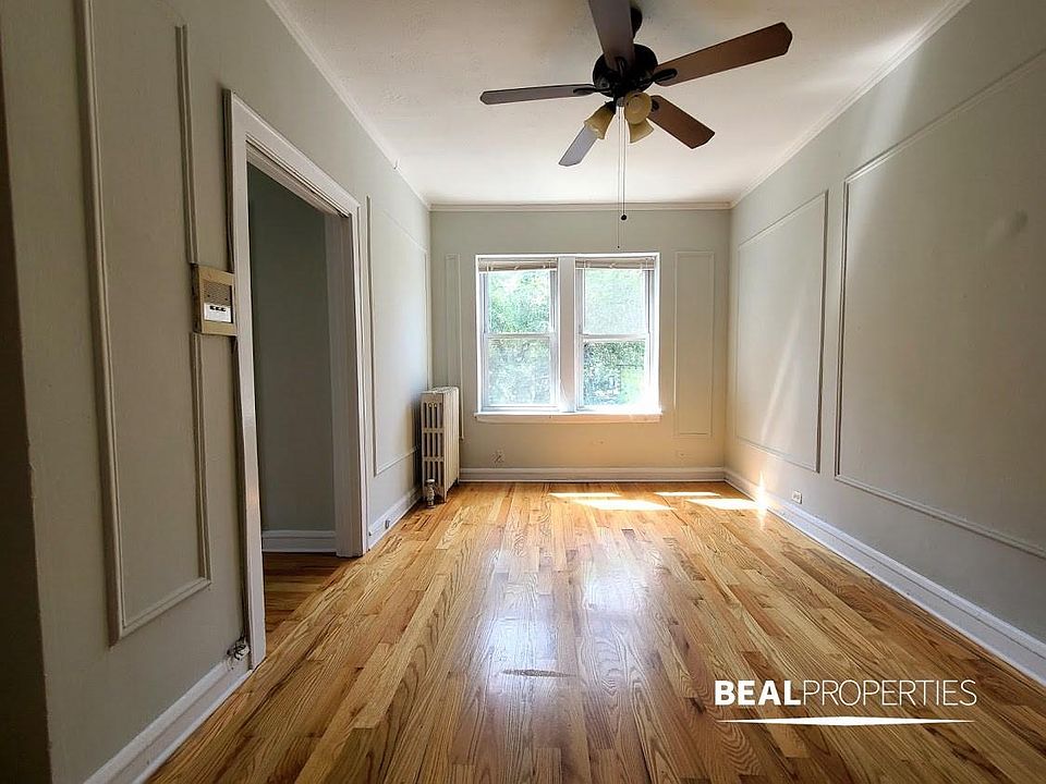 1st image of 2827 N Burling St #110