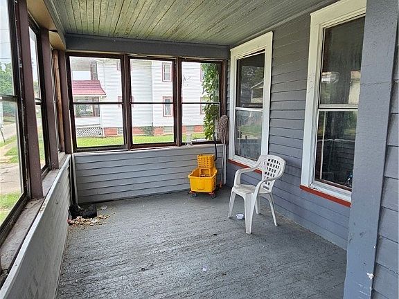 4th image of 14216 Northfield Ave