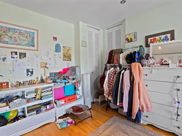 68-15 Selfridge Street image 6 of 16