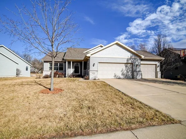 1566 Chadsworth Drive, Sun Prairie, WI 53590