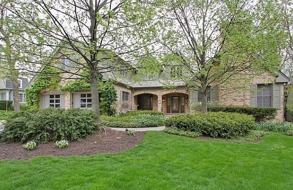 1300 Glenoak Lane