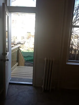 Rented by RES New York | media 11