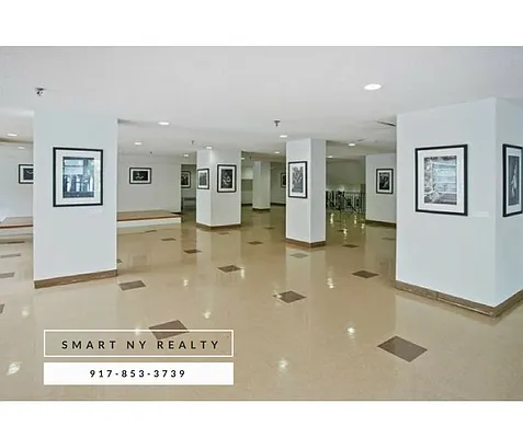 Rented by Smart NY Realty LLC | media 2