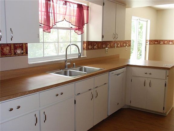 5th image of 1144 S Seagate Dr