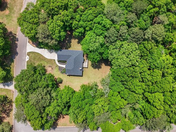 203 Seminary Rdg, Griffin, GA 30224