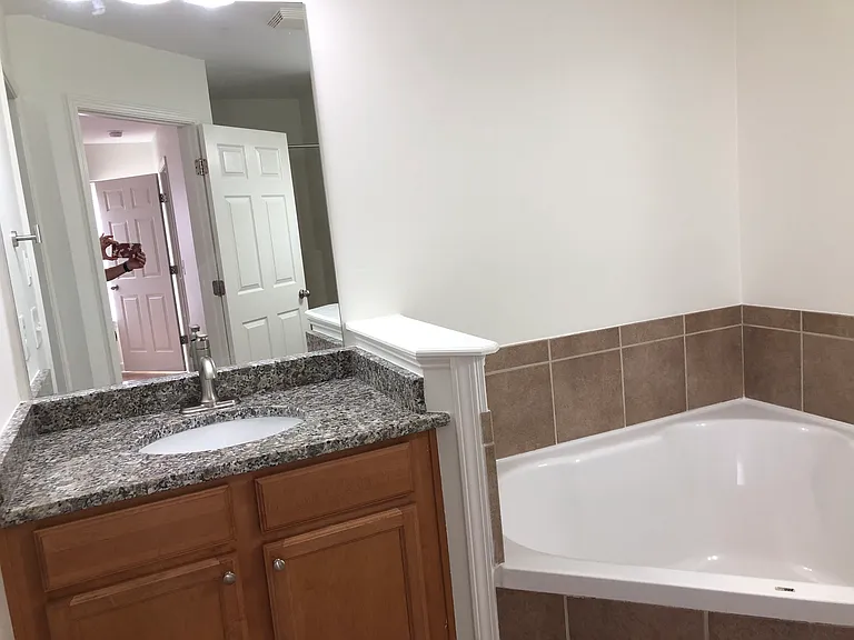 7816 Heaton Way — Photo 17