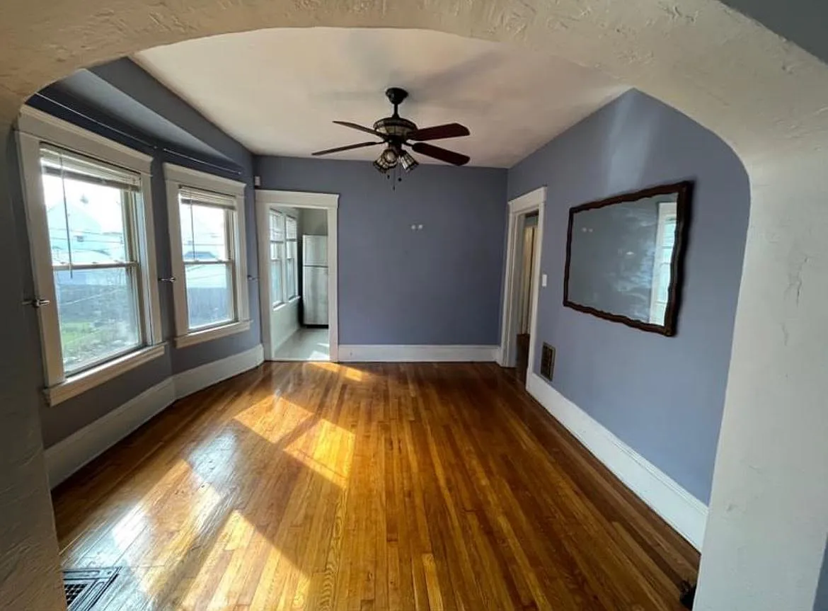 2 bed, $1,450 — Photo 2