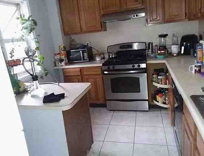 2nd image of 256 Highland Ave